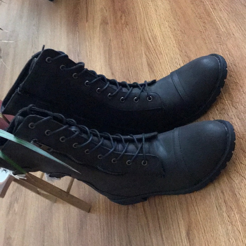 Black combat motorcycle boots